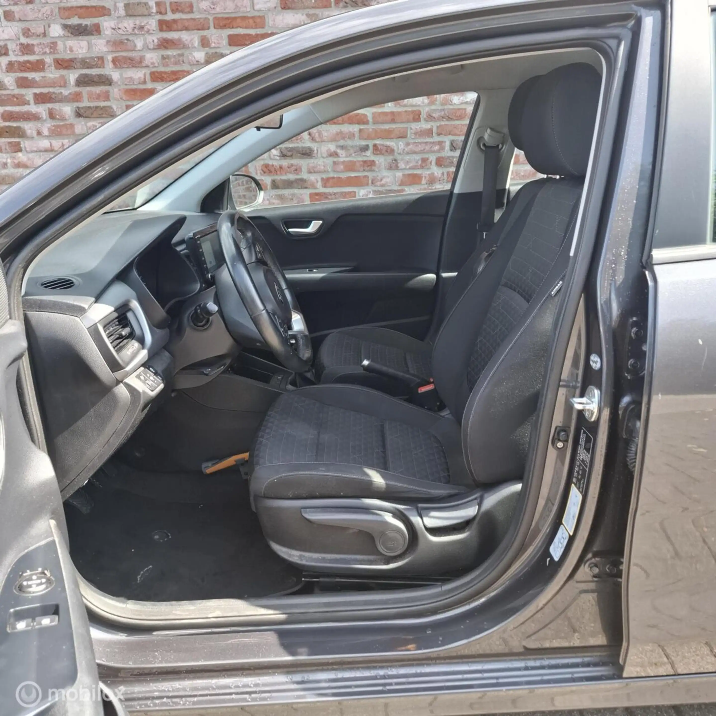 Kia Rio 1.0 TGDI ComfortLine — photo 6