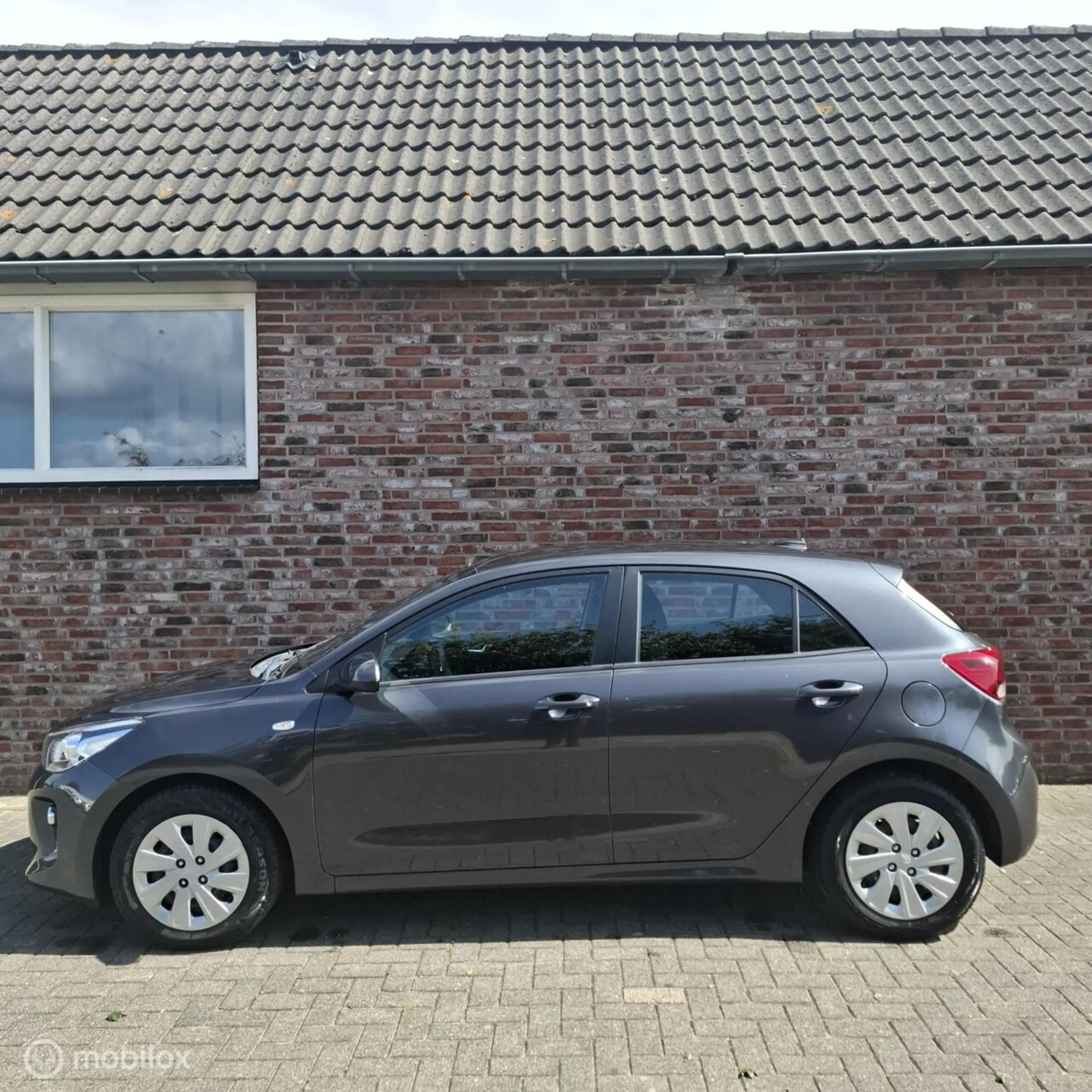 Kia Rio 1.0 TGDI ComfortLine — photo 4
