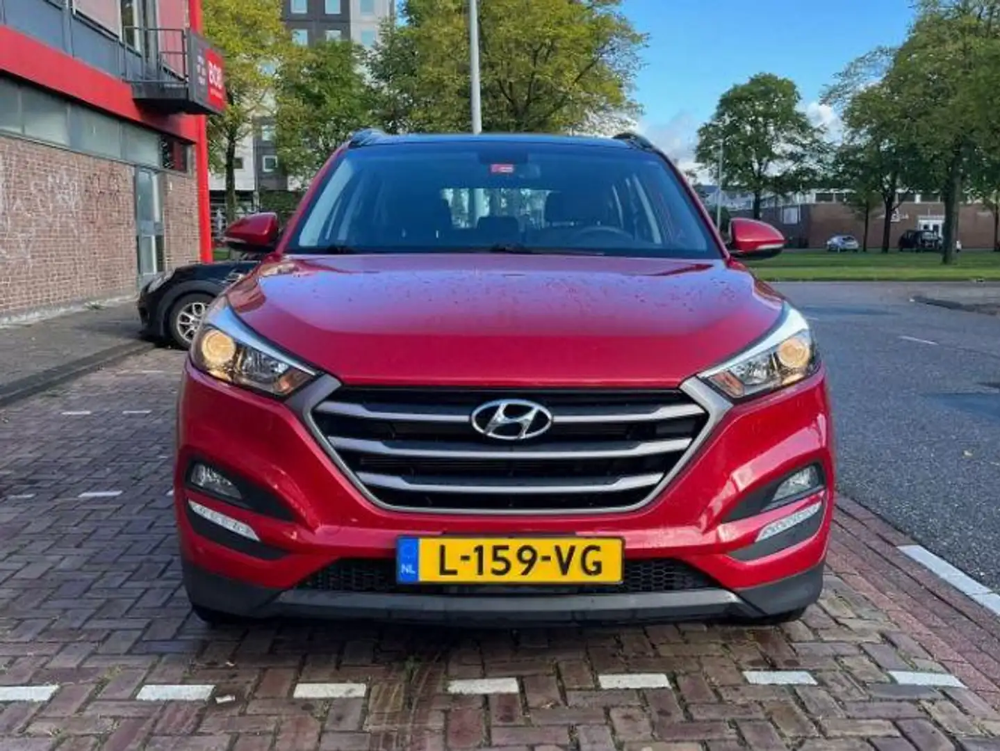 Hyundai TUCSON TUCSON 2.0 FWD Rood - 1