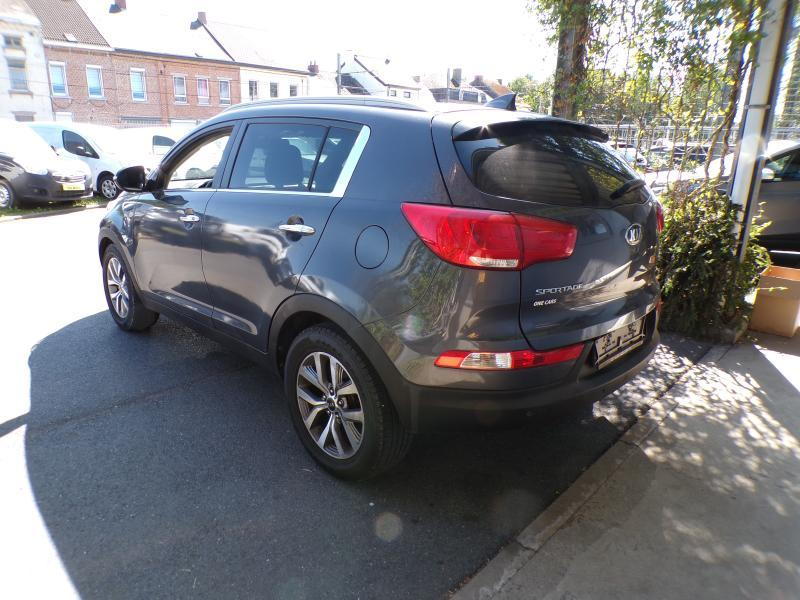 Kia Sportage 1.7 115cv gris 01/15 5500€ marchand Airco GPS — photo 5