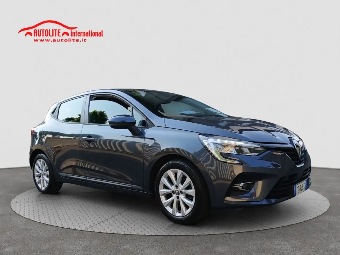 Renault Clio TCe 100 CV 5 porte Business Grijs - 1