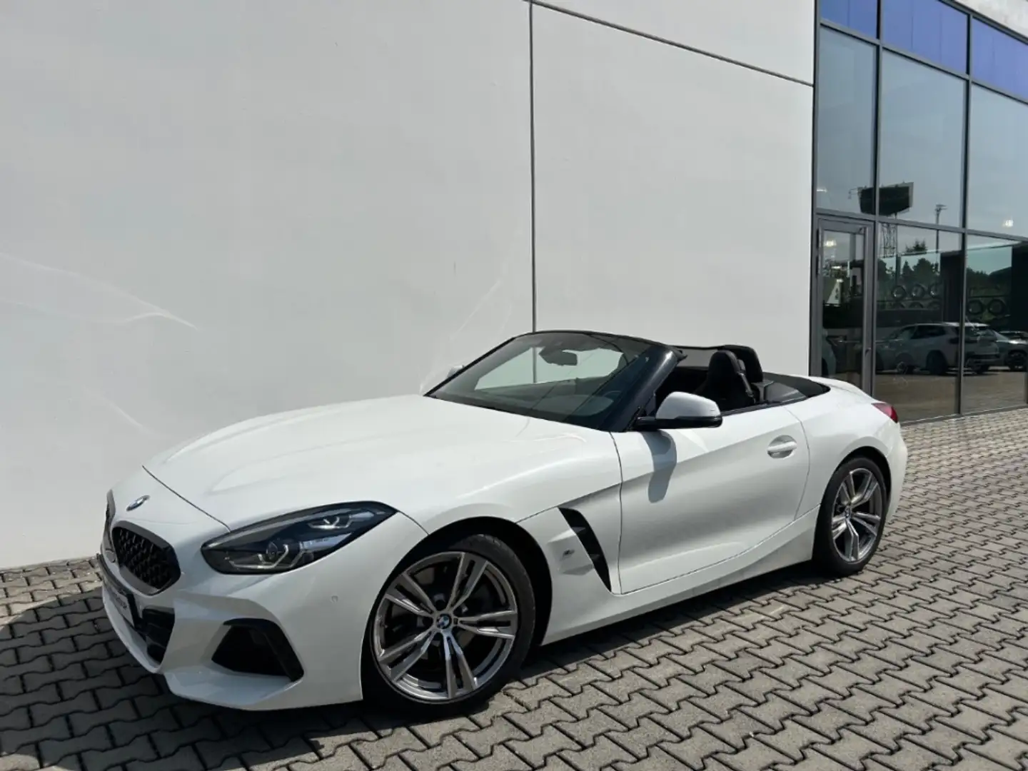 BMW Z4 sDrive20iA M-Sport SHZ DAB HiFi Parkass Weiß - 2