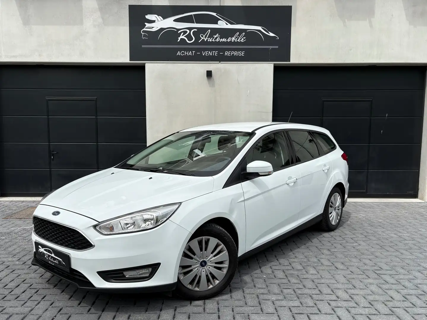 Ford Focus Focus SW 1.5D CLIM|GPS|CAPTEURS| Blanc - 1