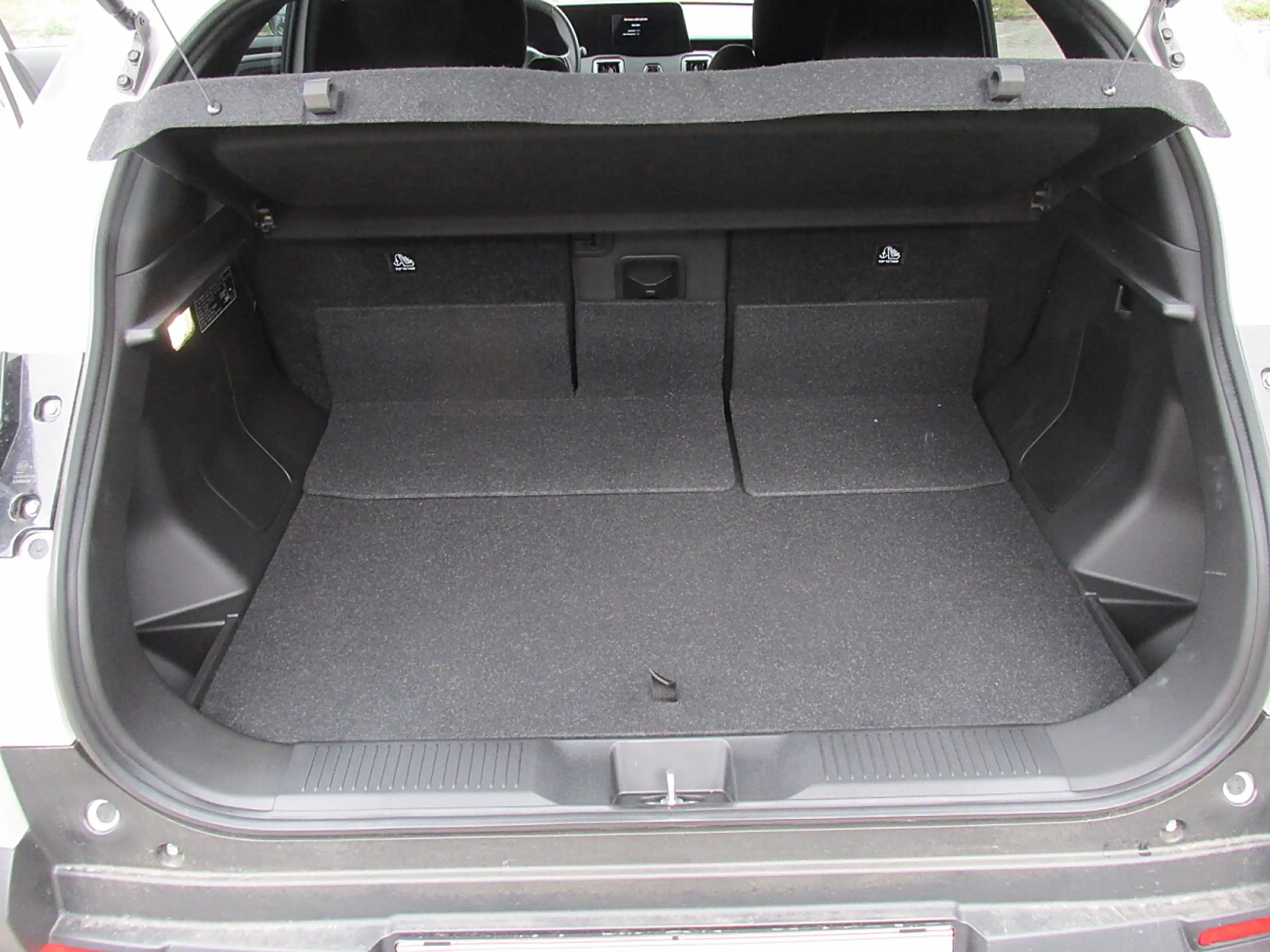 Suzuki Vitara eVitara 61kWh GL+ Allgrip-e Shine — photo 15