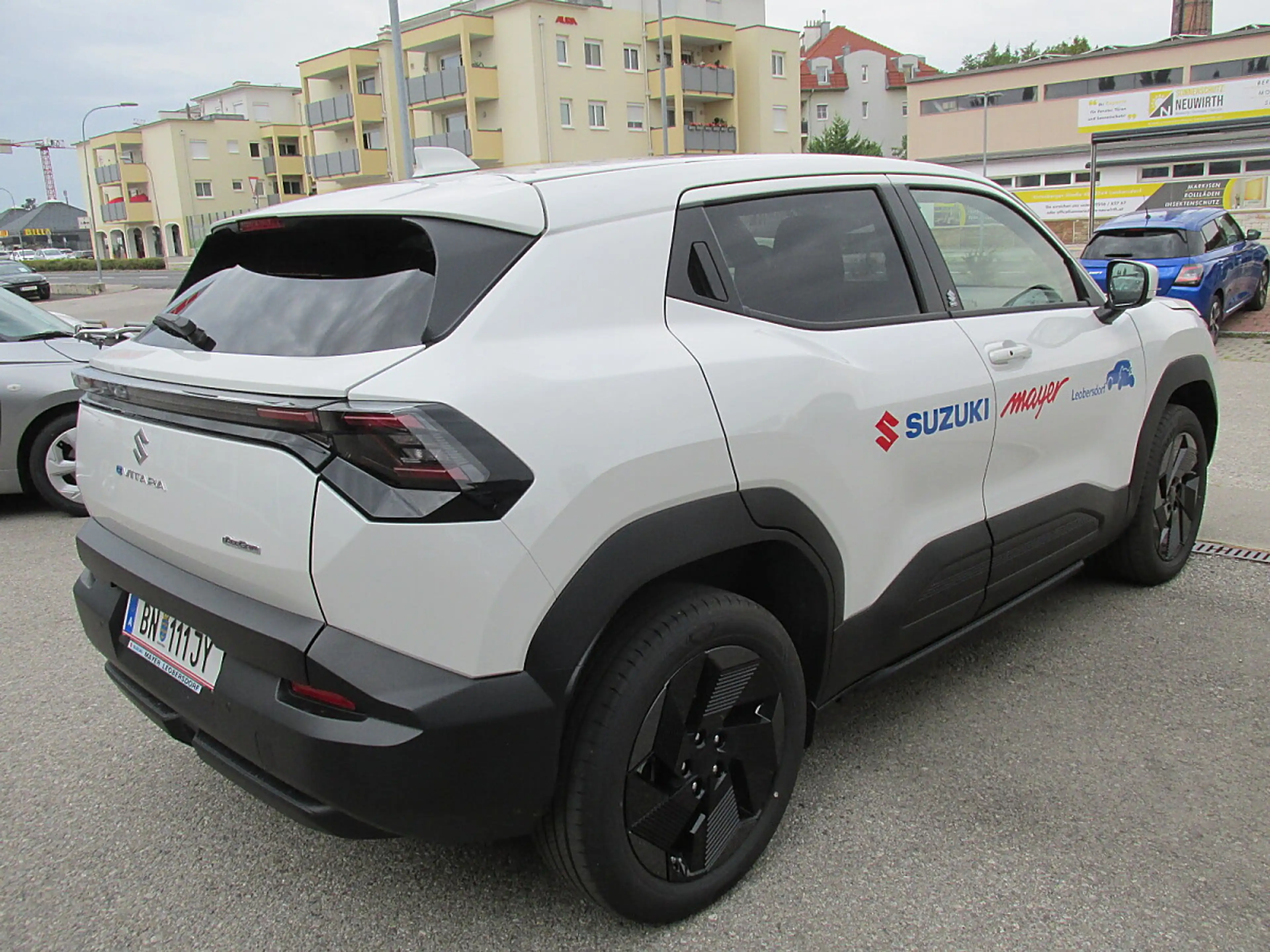 Suzuki Vitara eVitara 61kWh GL+ Allgrip-e Shine — photo 4