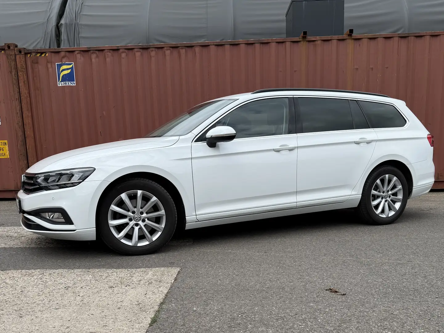 Volkswagen Passat Variant 1.5 TSI OPF DSG Business Weiß - 1