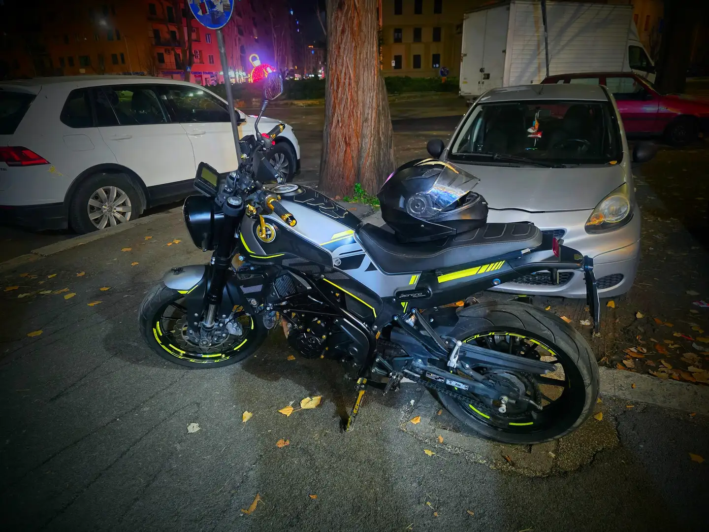 Benelli Leoncino 250 Gri - 1