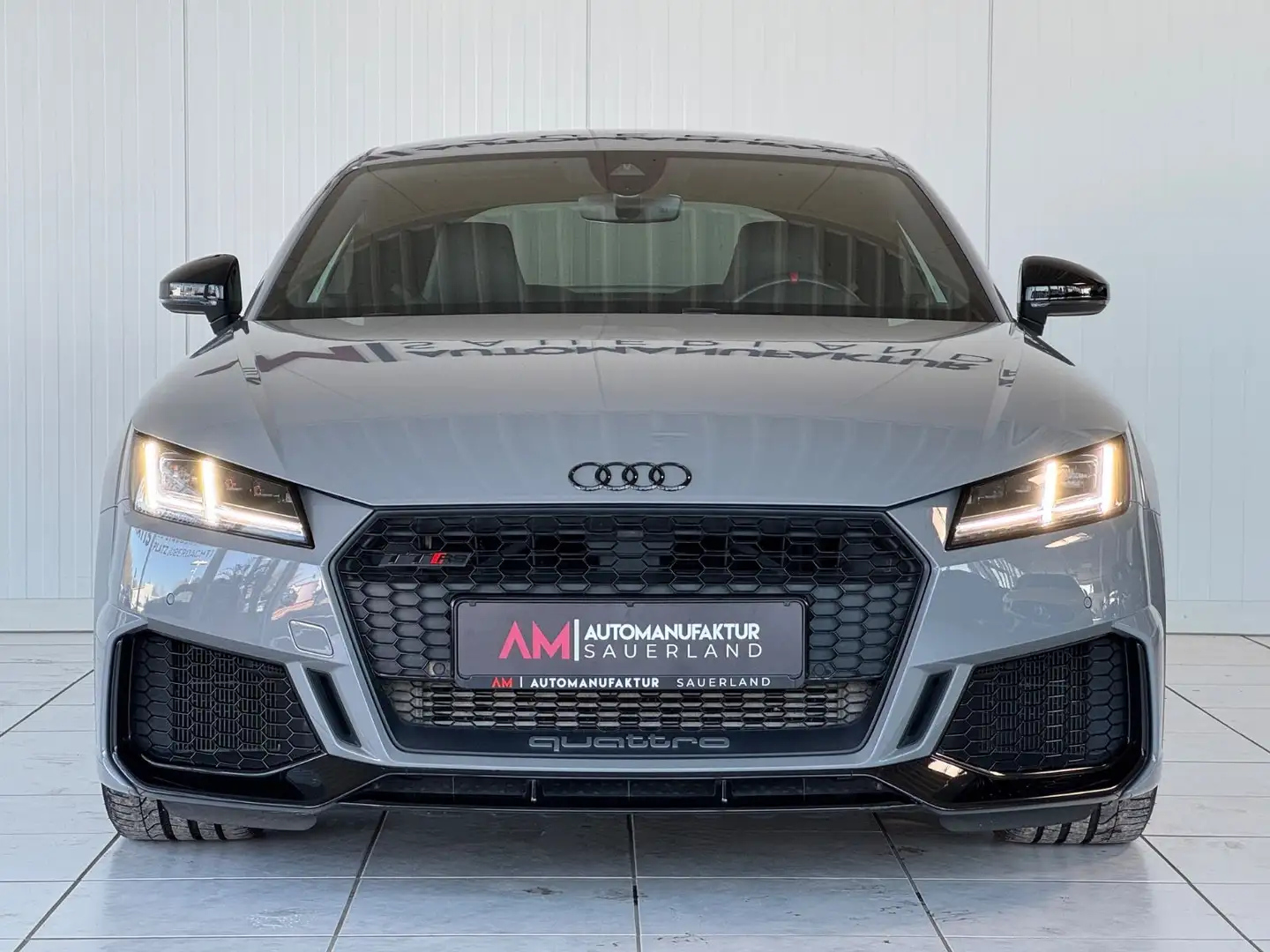 Audi TT RS Coupe 2.5 TFSI *S-AGA*Carbon*Kamera*OLED* Grau - 2