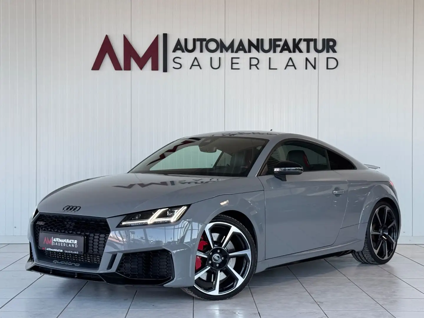 Audi TT RS Coupe 2.5 TFSI *S-AGA*Carbon*Kamera*OLED* Grau - 1