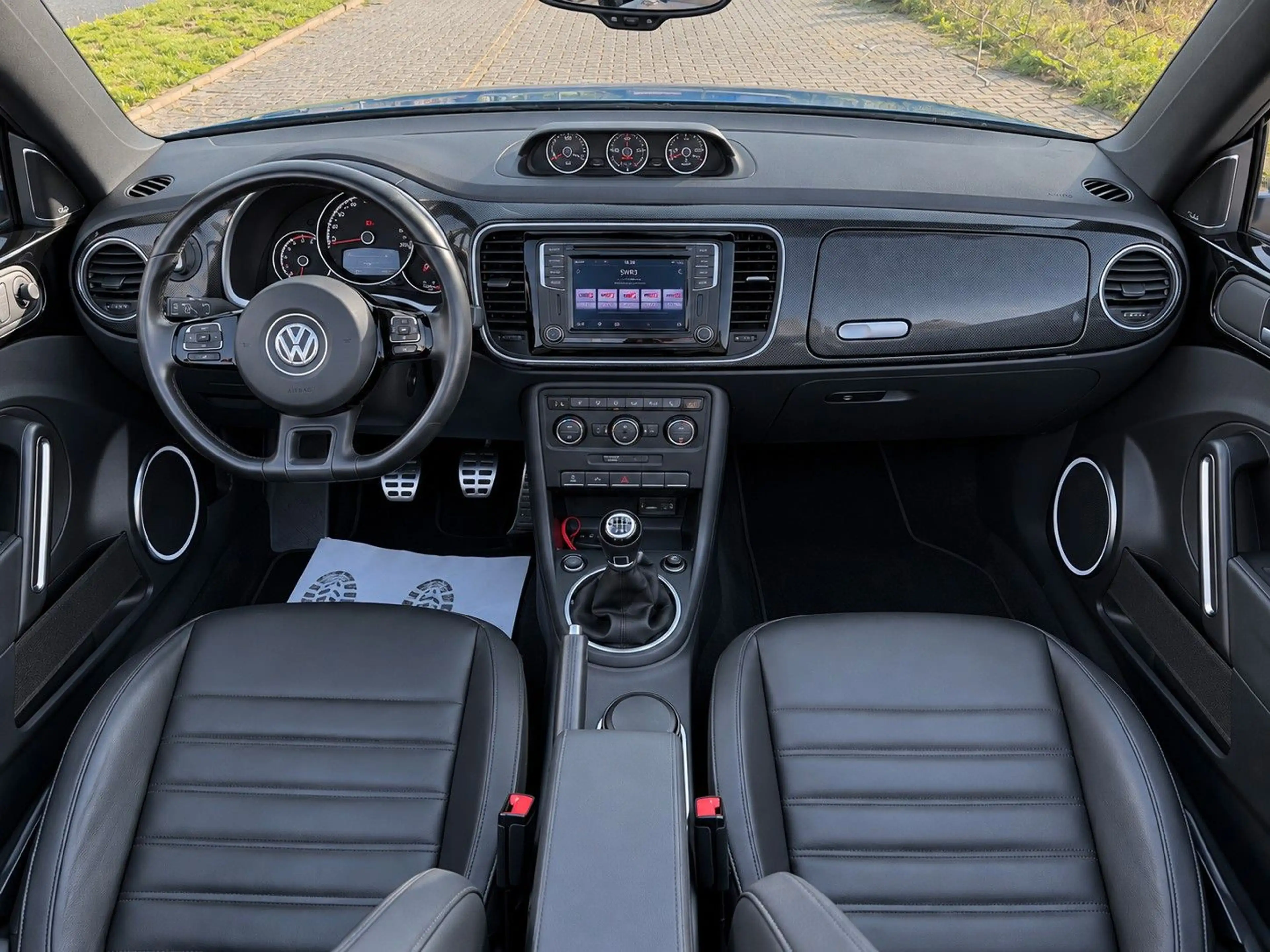 Volkswagen Beetle KÄFER Cabrio Sport R-Line *ABSOLUT VOLL* — photo 15