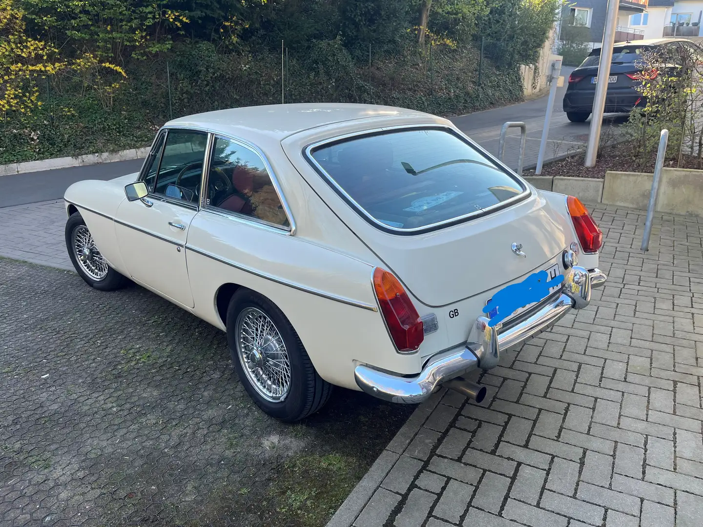 MG MGB GT V 8 Blanco - 2