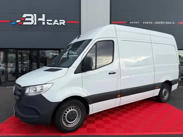 Mercedes-Benz Sprinter FOURGON 315 CDI 2.0 150 3T5 FIRST RWD