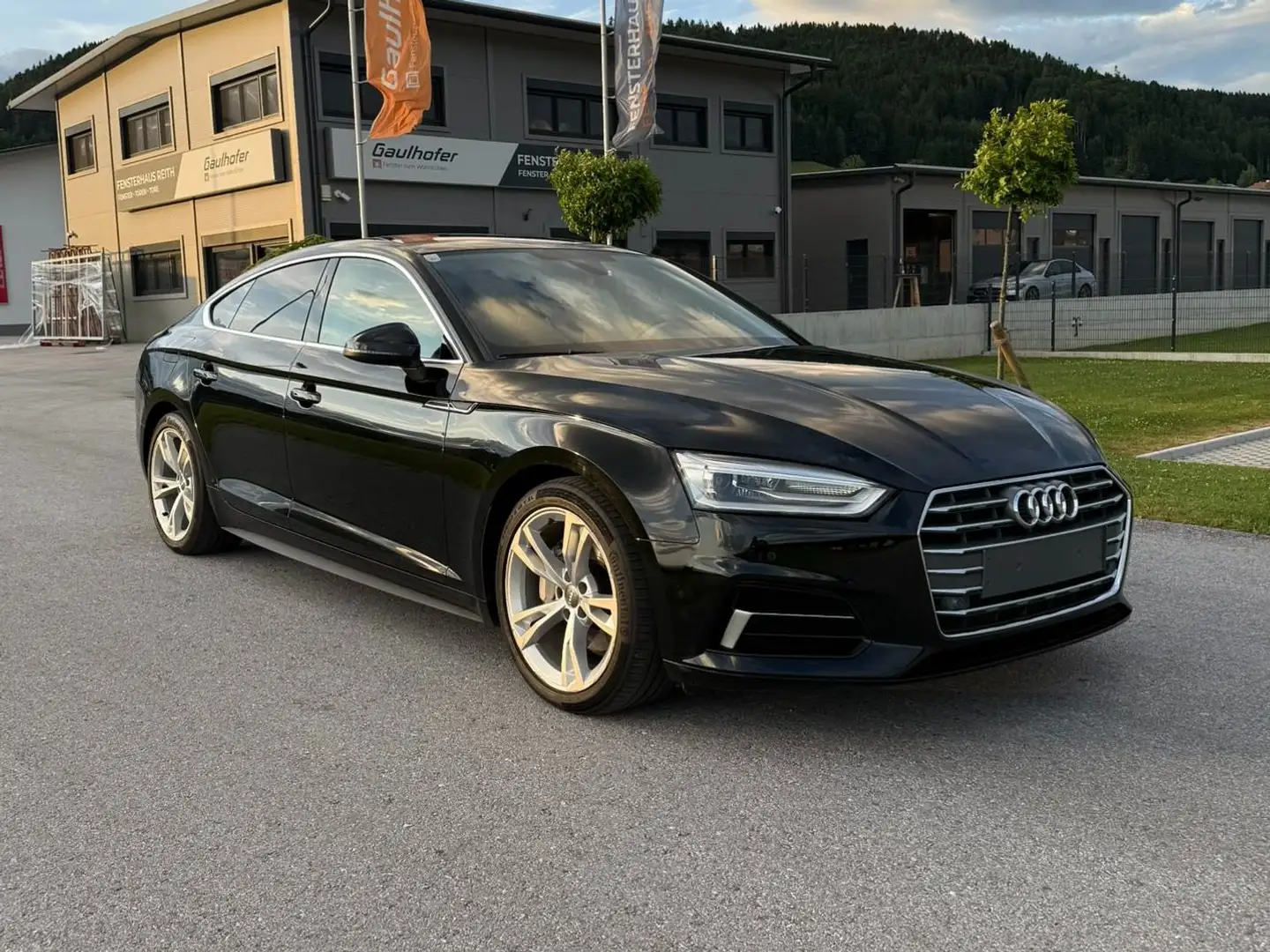 Audi A5 A5 SB 2,0 TDI S-tronic Schwarz - 1