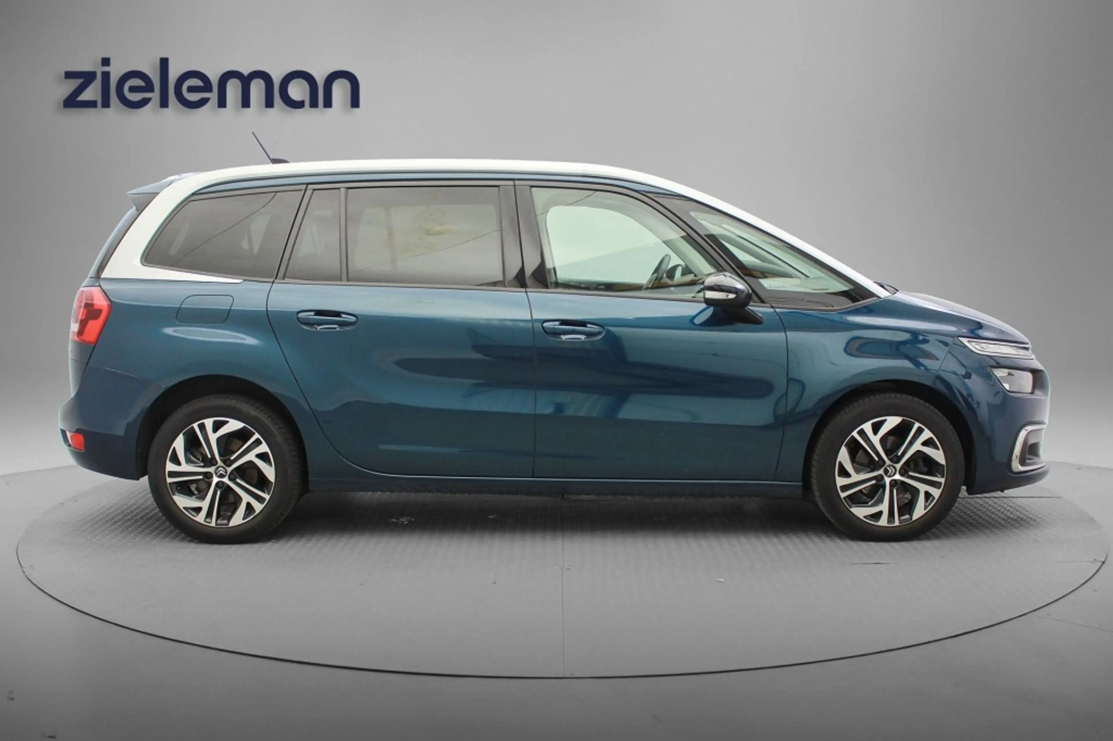 Citroen Grand C4 Picasso 1.2 PureTech Business 7 Persoons - Carplay, Camera — photo 14