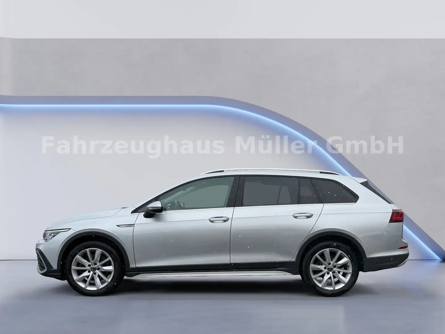 Volkswagen Golf VIII Variant Alltrack 4Motion Silber - 2