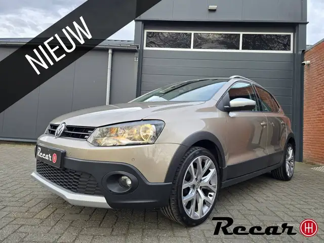 Volkswagen Polo Cross 1.2 TSI Highline/Carplay/Clima/Cruise