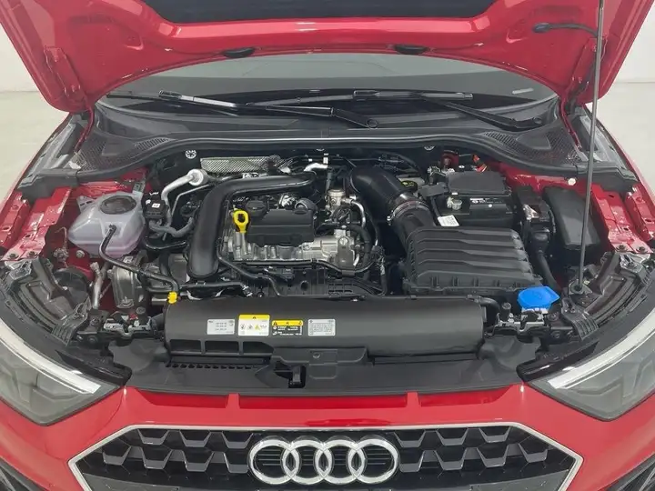 Audi A1 2025, foto 11