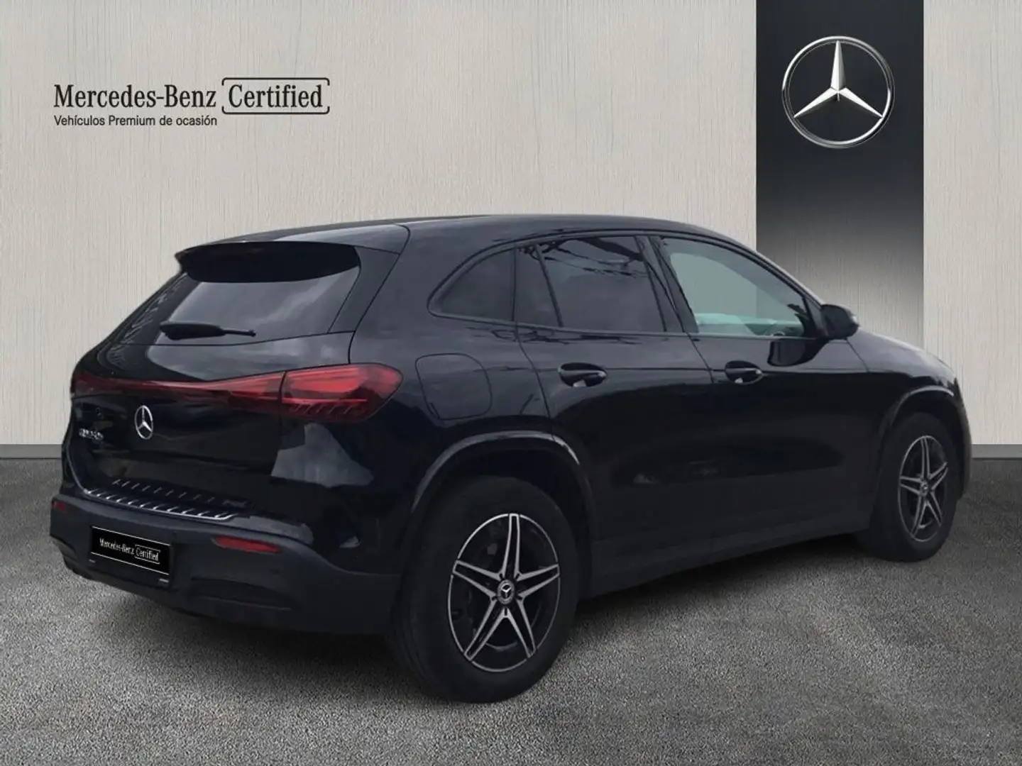Mercedes-Benz EQA 250+ + AMG Line - 2