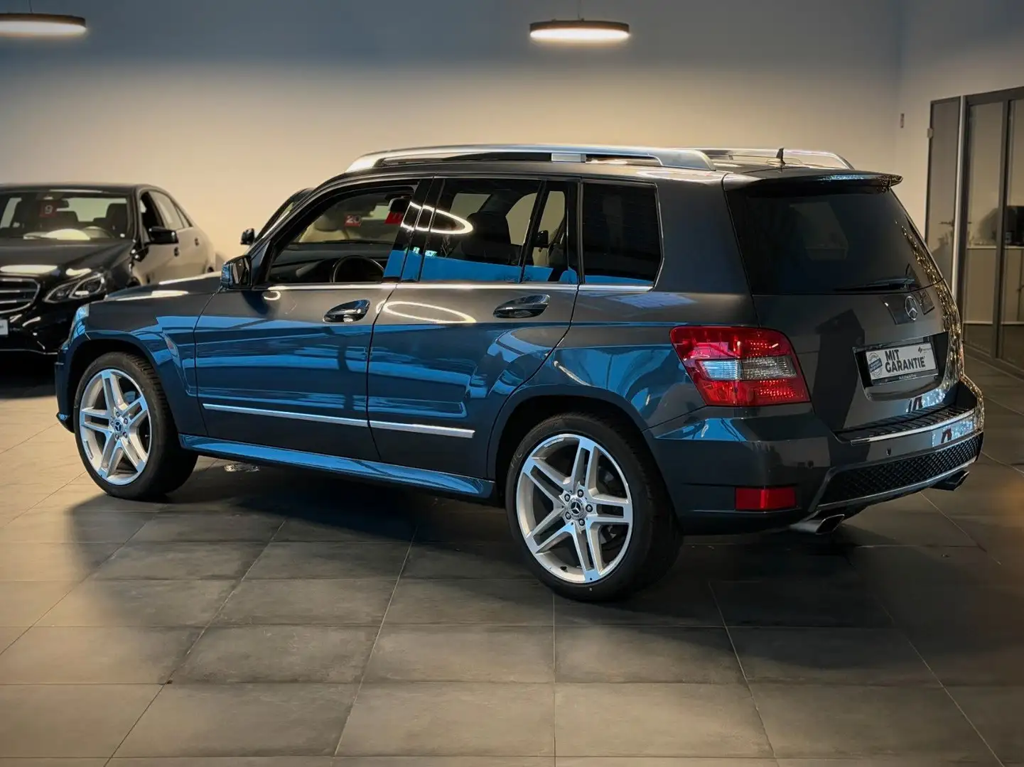 Mercedes-Benz GLK 300 4Matic AMG *Panorama*Scheckheft* Grau - 2