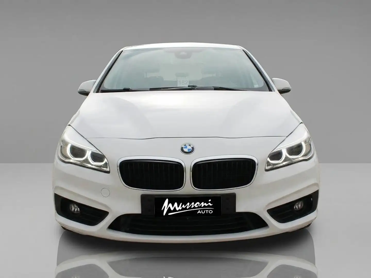 BMW 218 Active Tourer Advantage auto Bianco - 2