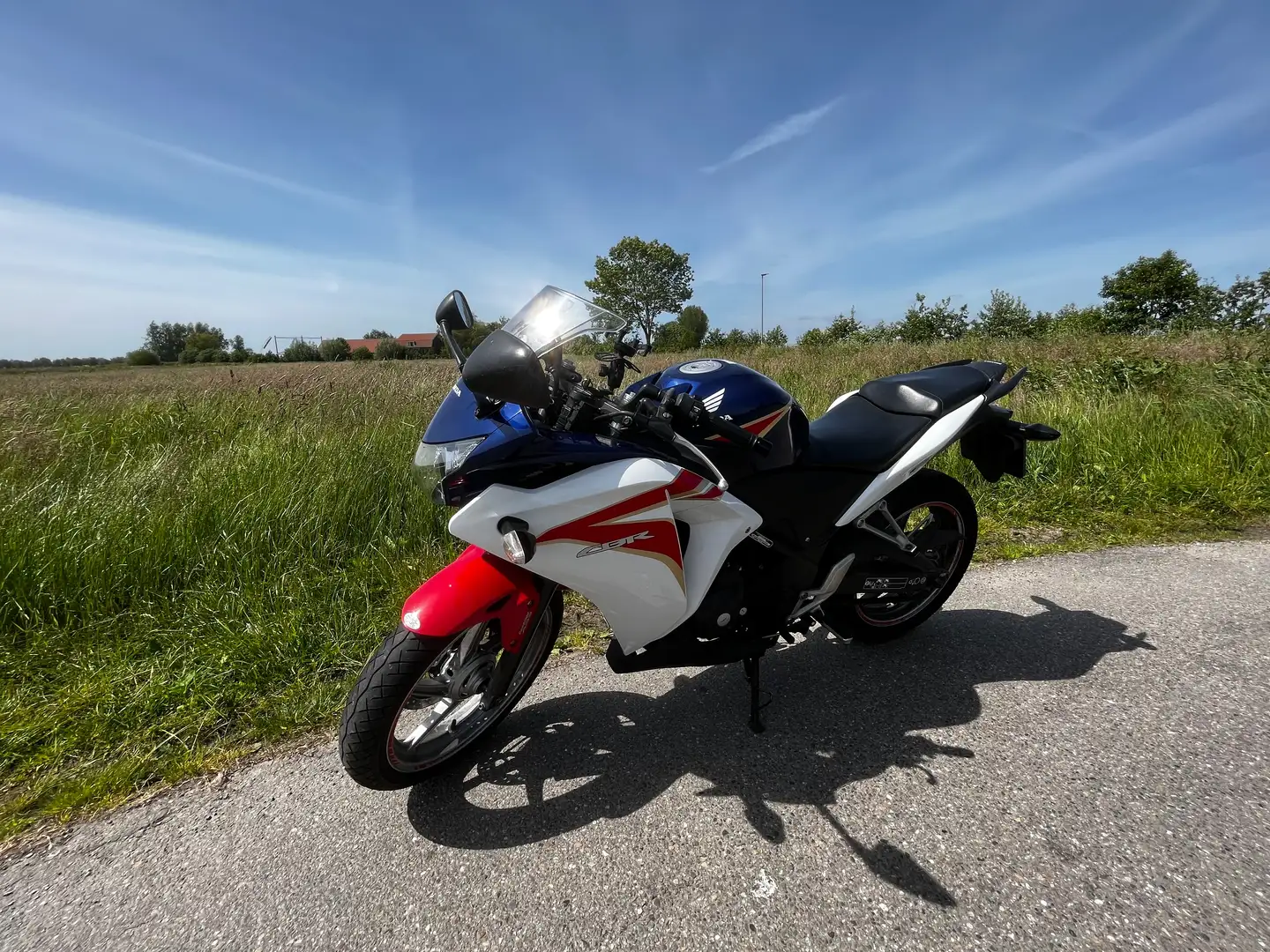 Honda CBR 250 Modrá - 1