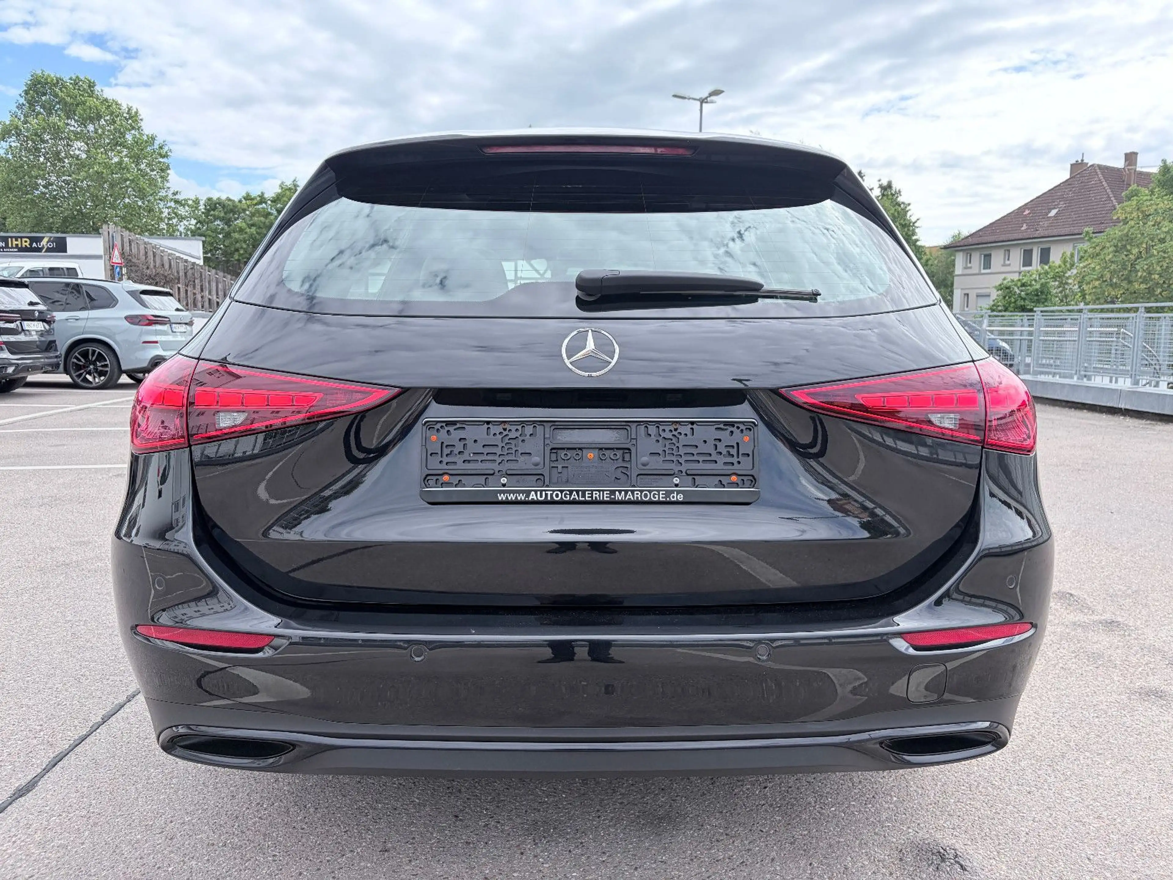 Mercedes-Benz C 200 T d 9G PANO/AHK/18"AMG/DISTRONIC/KAMERA — photo 6