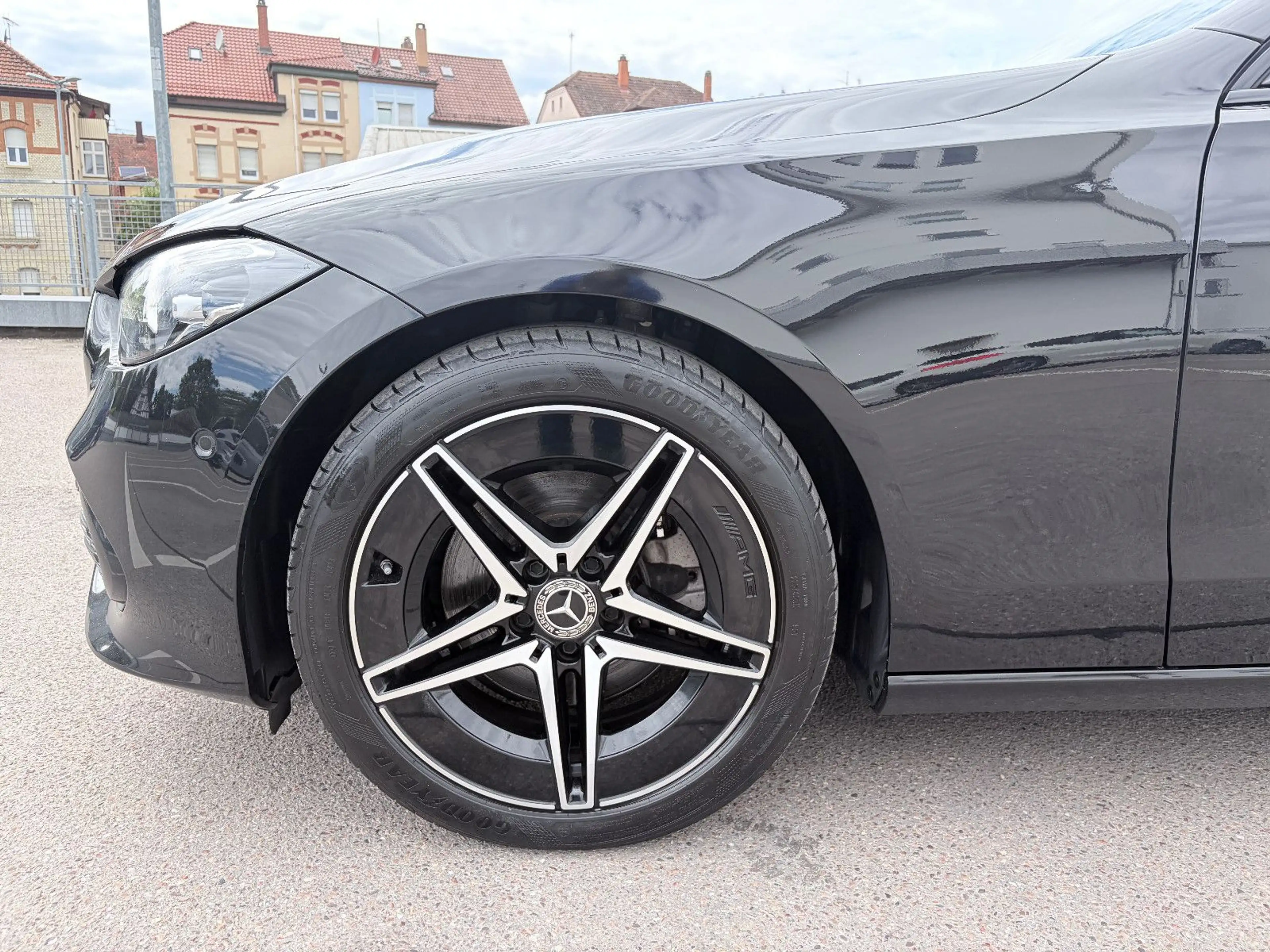 Mercedes-Benz C 200 T d 9G PANO/AHK/18"AMG/DISTRONIC/KAMERA — photo 9