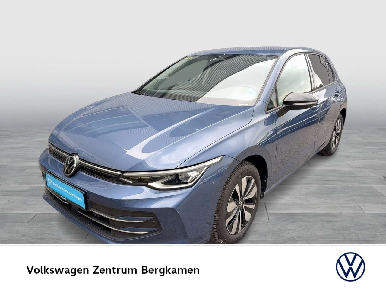 Volkswagen Golf 2025 — VIII 2.0 GOAL AHK CAM ACC NAVI LED+ CARPLAY
