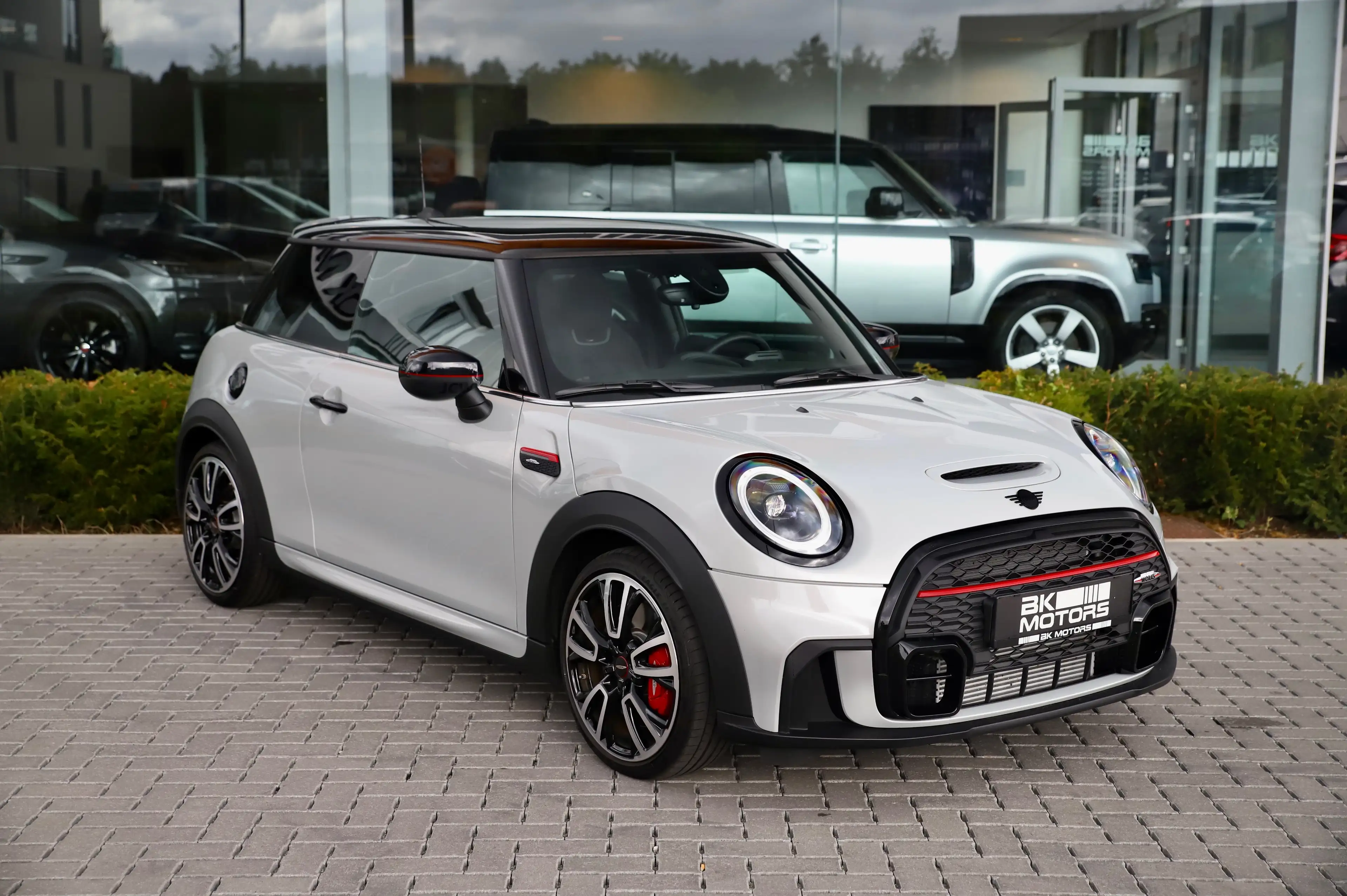 MINI John Cooper Works 2.0AS DCT - CarPlay - Adaptive LED - Cruise - DAB - Ambiant - Lane Assist - Navi - ... — photo 2