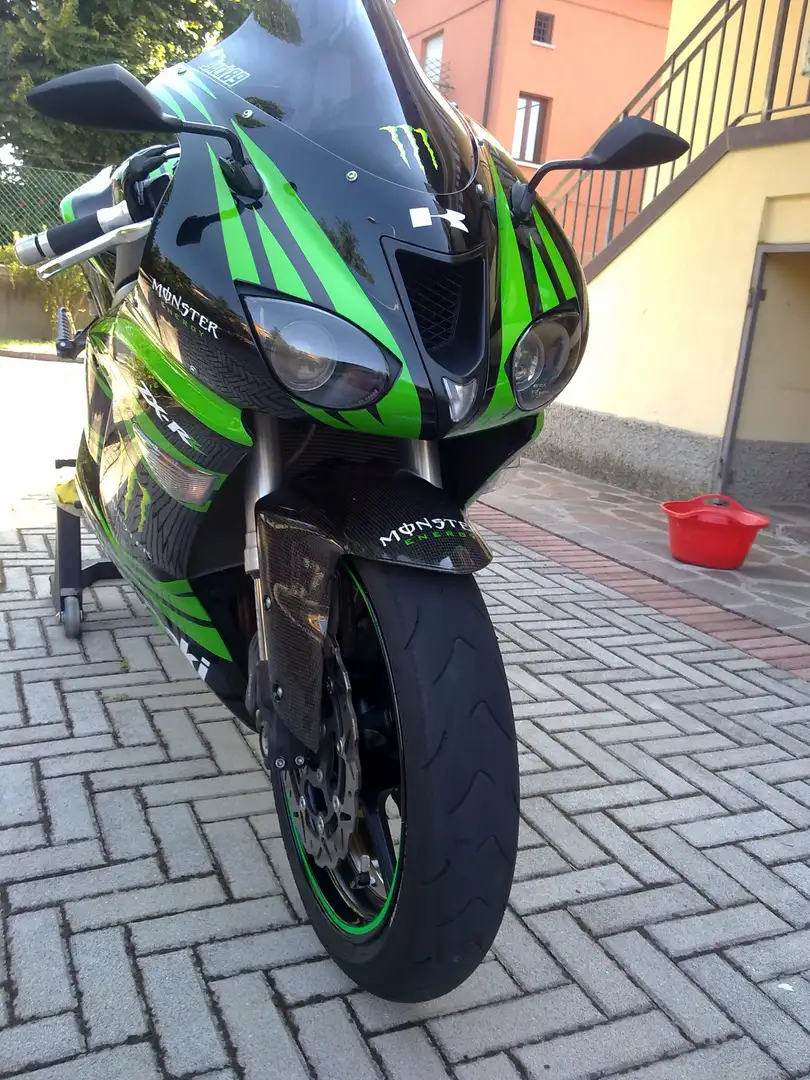 Kawasaki Ninja ZX-6R R performance Schwarz - 2
