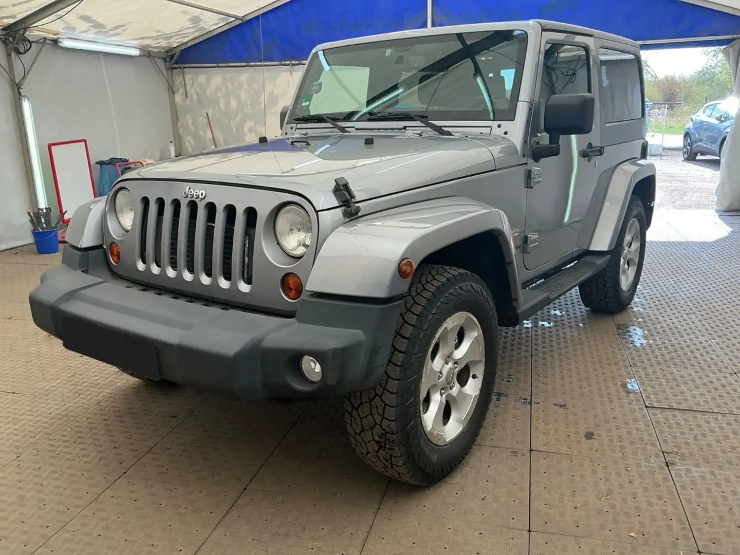 Jeep Wrangler 2.8CRD Sahara *AHK| Navi| Sitzheizung* Grau - 1