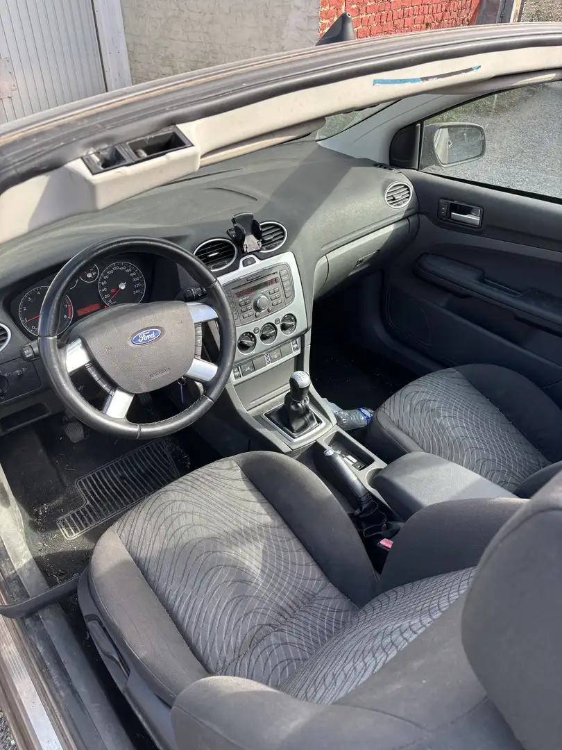 Ford Focus CC 1.6i Trend - 2