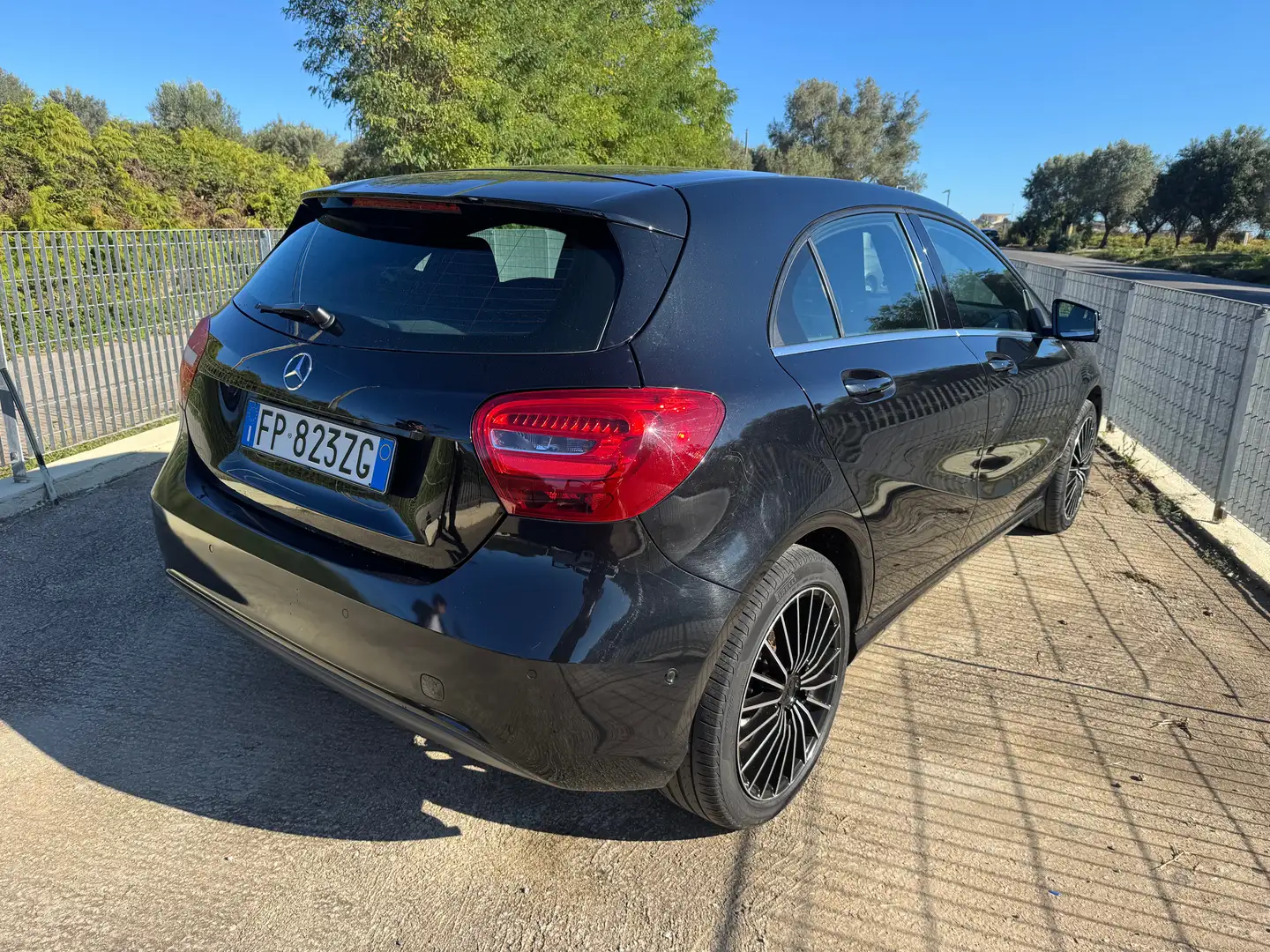 Mercedes-Benz A 180 cdi Dark Night edition auto - 2