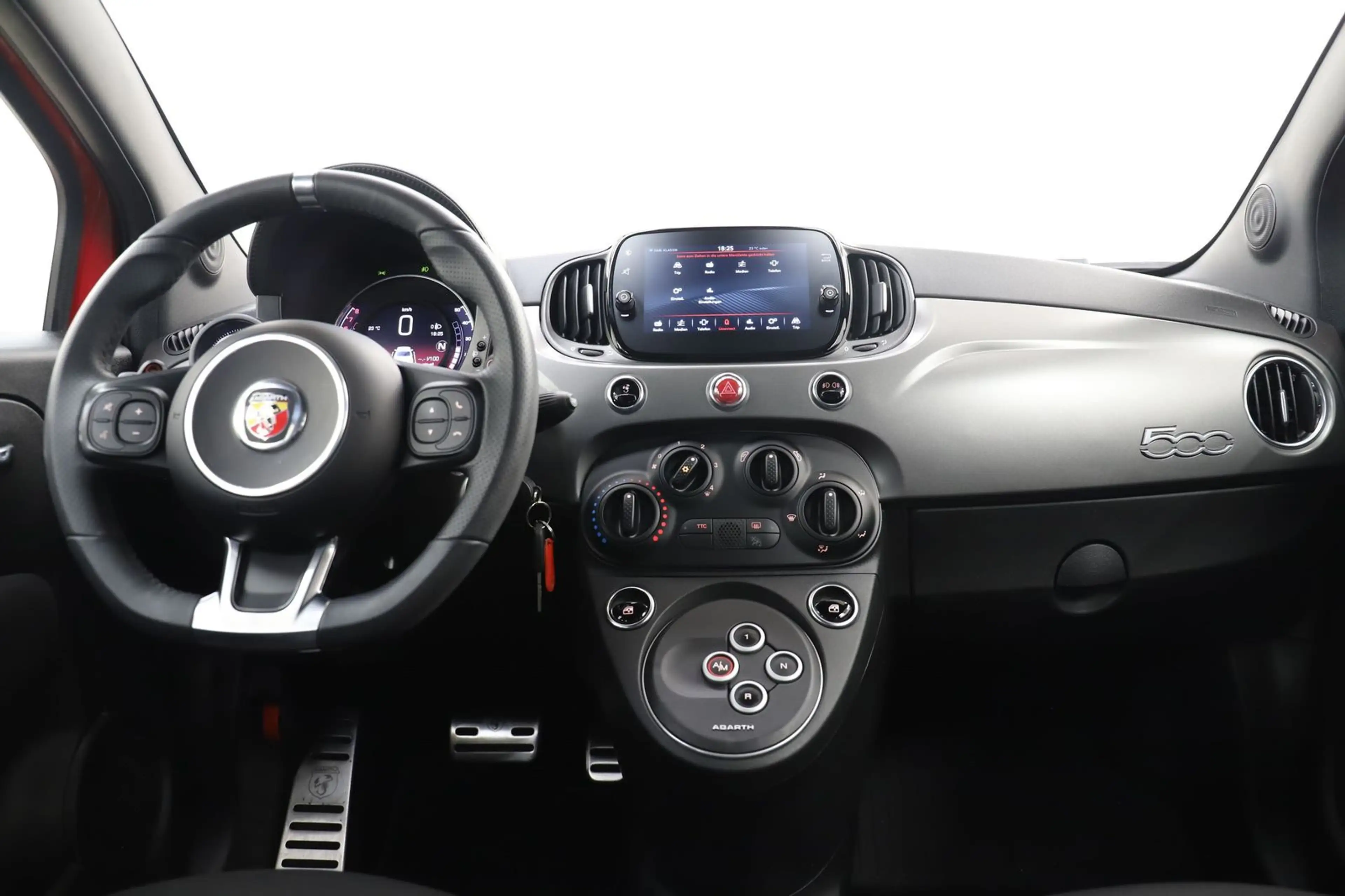 Abarth 595 1.4 T-Jet 165PS Automatik Carplay Beats — photo 14