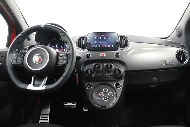 Abarth 595 view 14