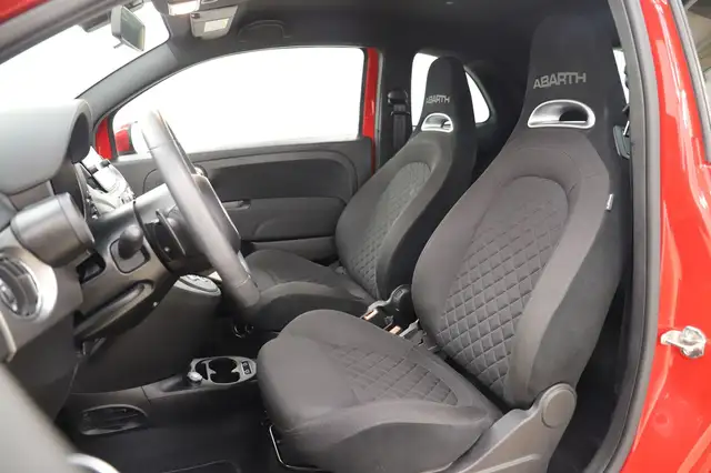 Abarth 595 view 9