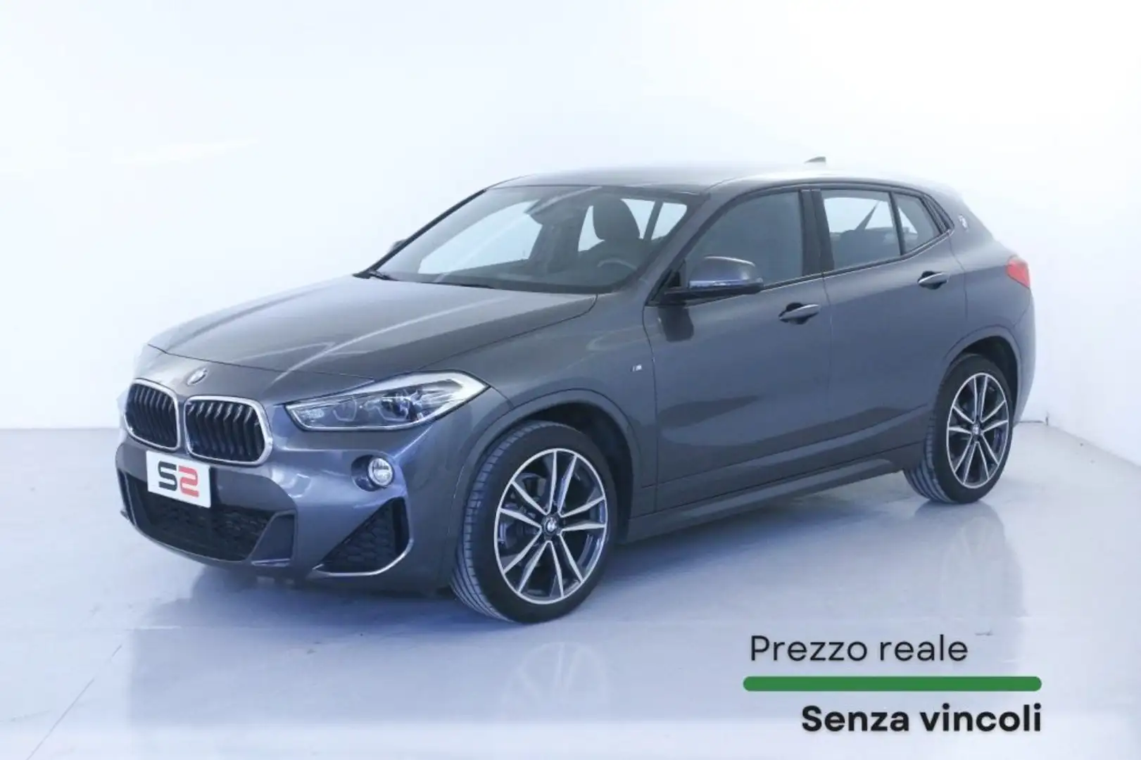 BMW X2 M sDrive18i Msport M Sport/NAVIGATORE/SEDILI RISC. Šedá - 1