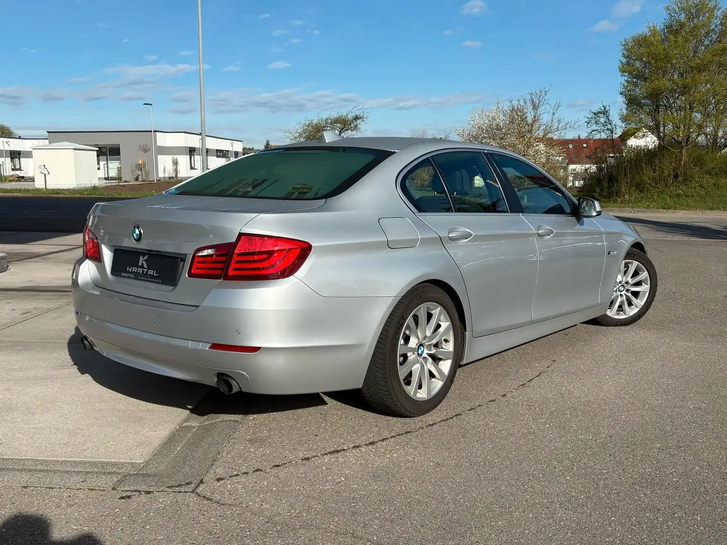 BMW 535 i Lim. HUD*ACC*Night Vision*NAVI Prof.* Stříbrná - 2