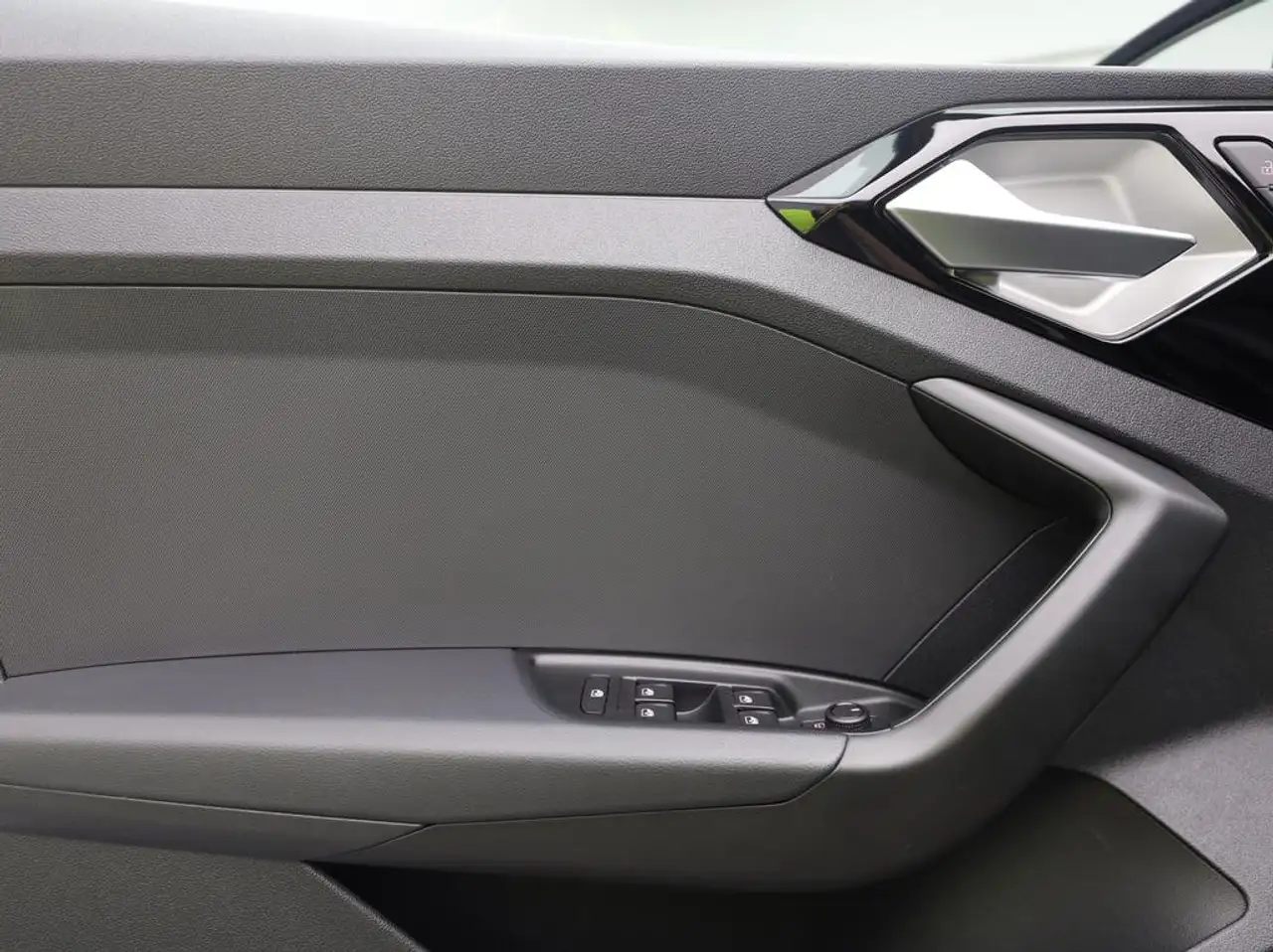 Audi A1 allstreet Business Edition 30 TFSI 116 PK S-tronic / Cruise Control / PDC / Apple Carplay 10