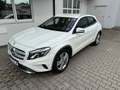 Mercedes-Benz GLA 220 d CDI 4Matic Aut. Urban Navi Sportsitze Weiß - thumbnail 3