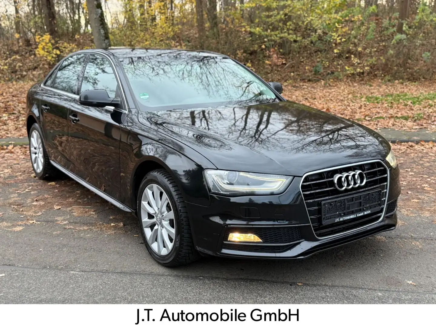 Audi A4 Lim. Attraction,Exterieur-Paket S line Schwarz - 1