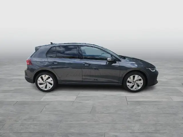 Volkswagen Golf view 6