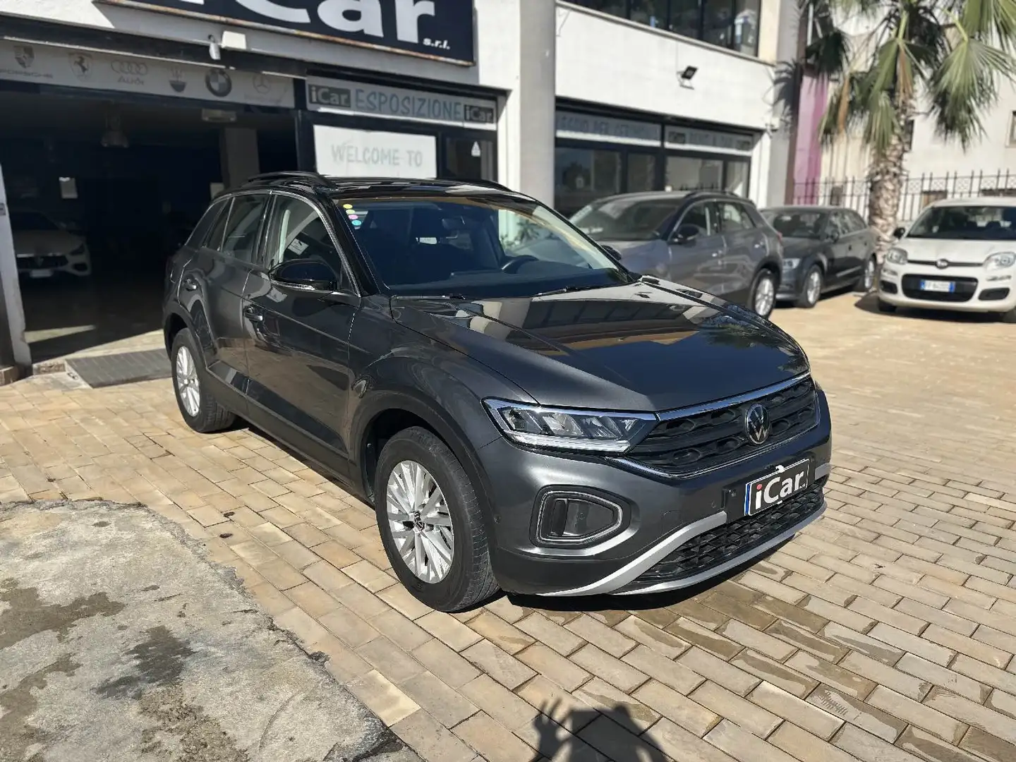 Volkswagen T-Roc T-Roc 2.0 tdi Life 115cv Grigio - 2