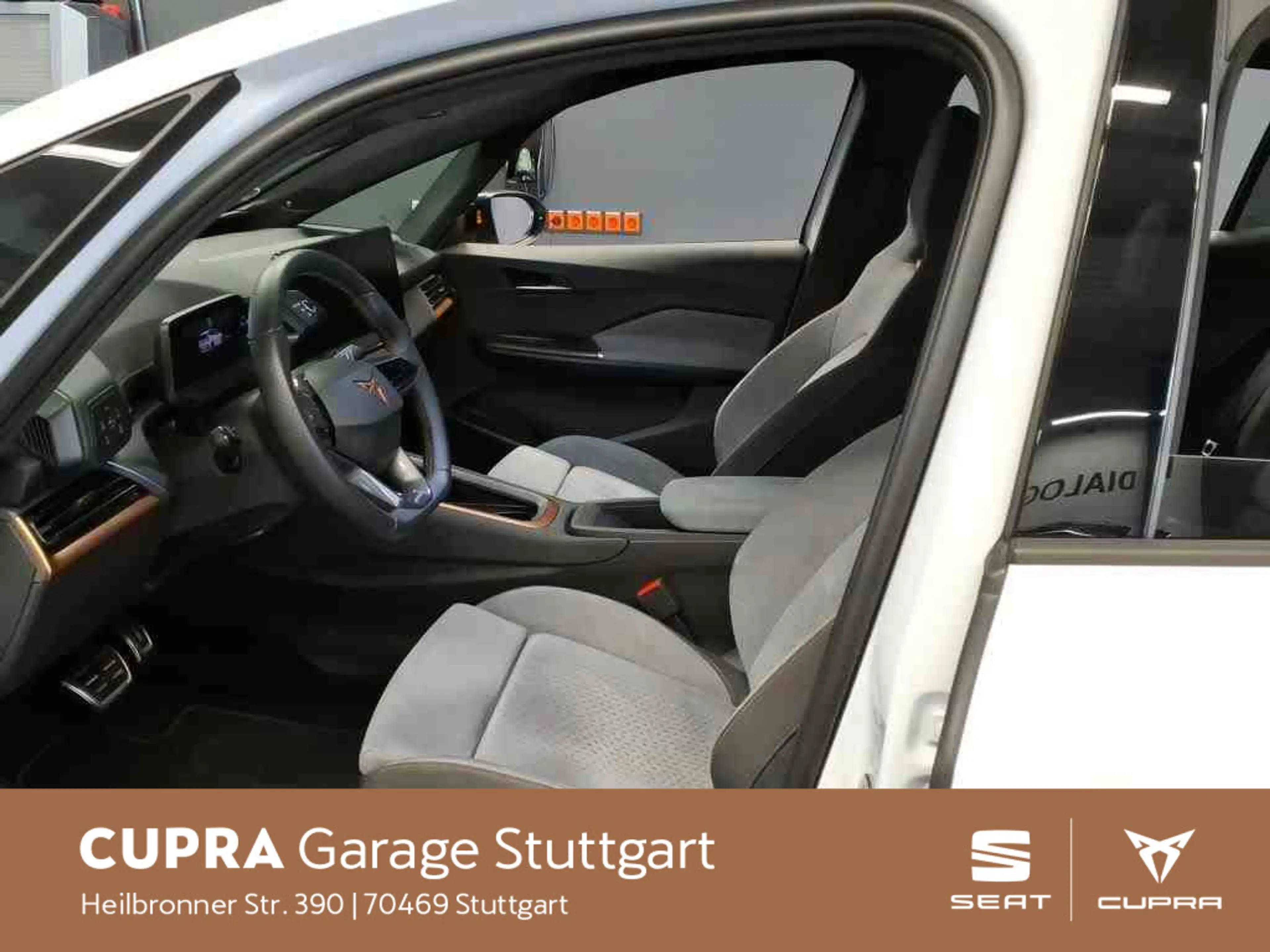CUPRA Born electric DSG 150kW — photo 9