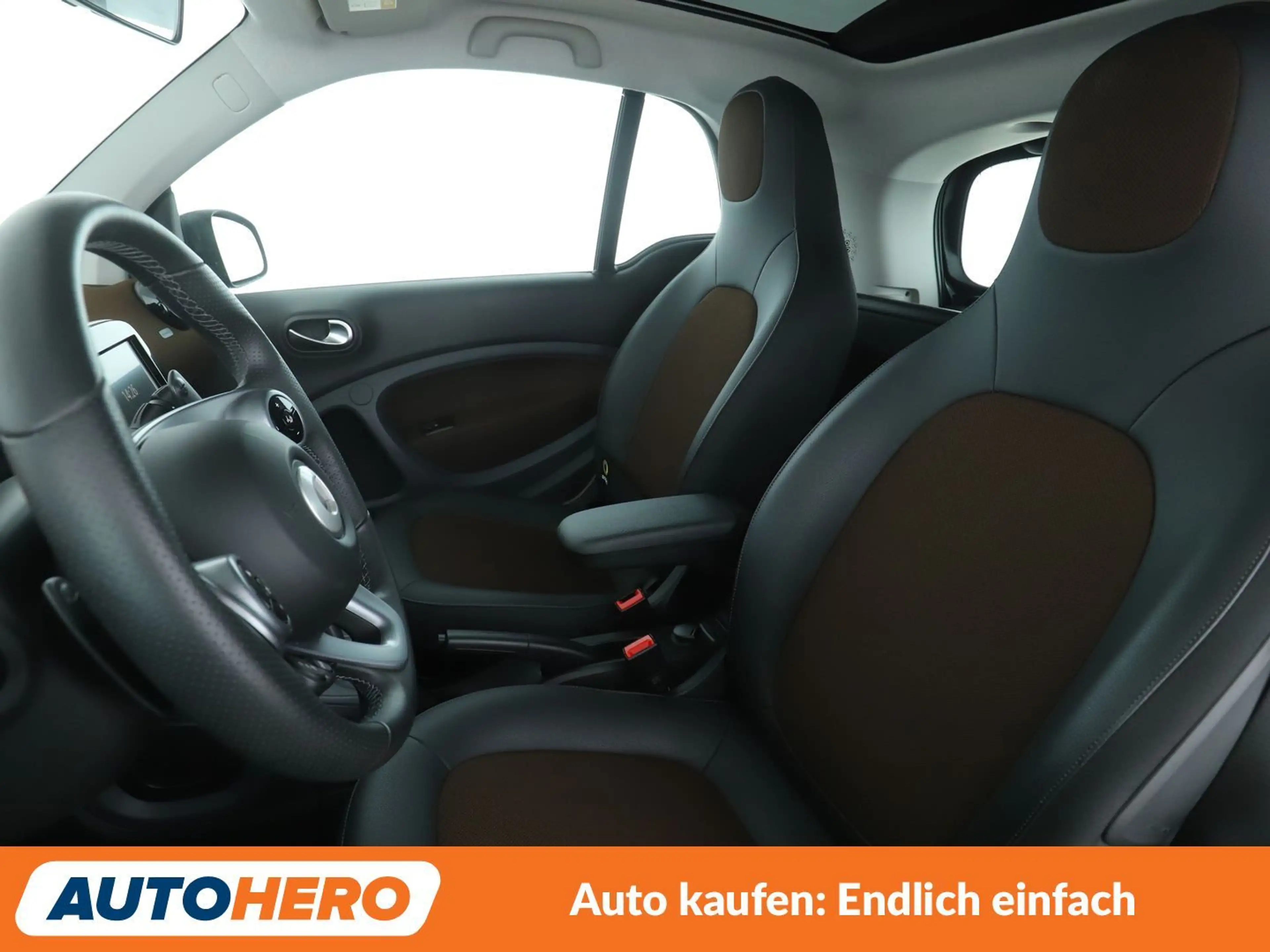 smart forTwo 0.9 Turbo Perfect Aut.*TEMPO*PANO*CAM*SHZ* — photo 10