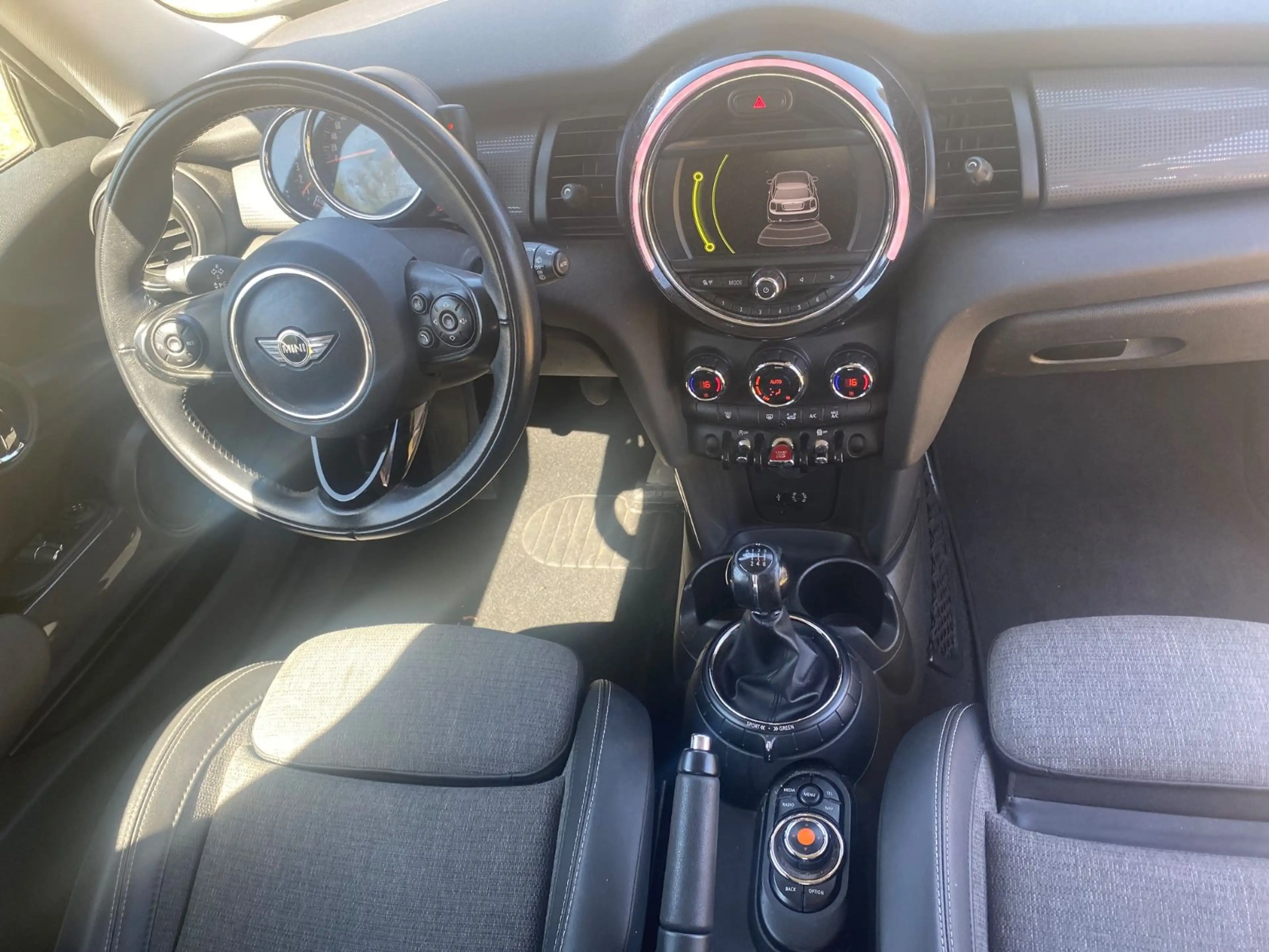 MINI Cooper D Mini 3-trg. Cooper D Sport NAVI Leder — photo 12