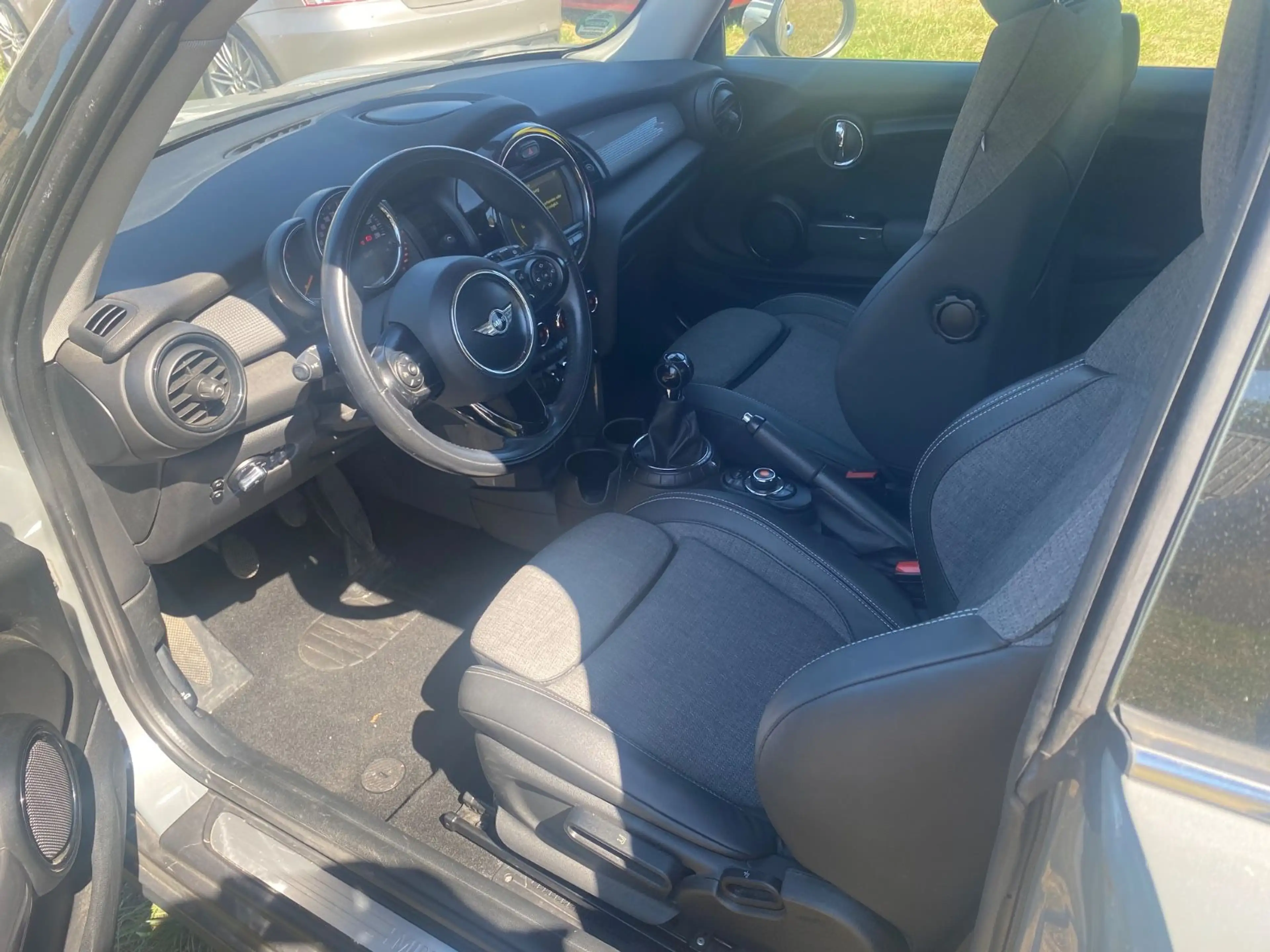 MINI Cooper D Mini 3-trg. Cooper D Sport NAVI Leder — photo 13