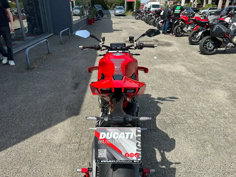 Ducati Streetfighter - foto 5