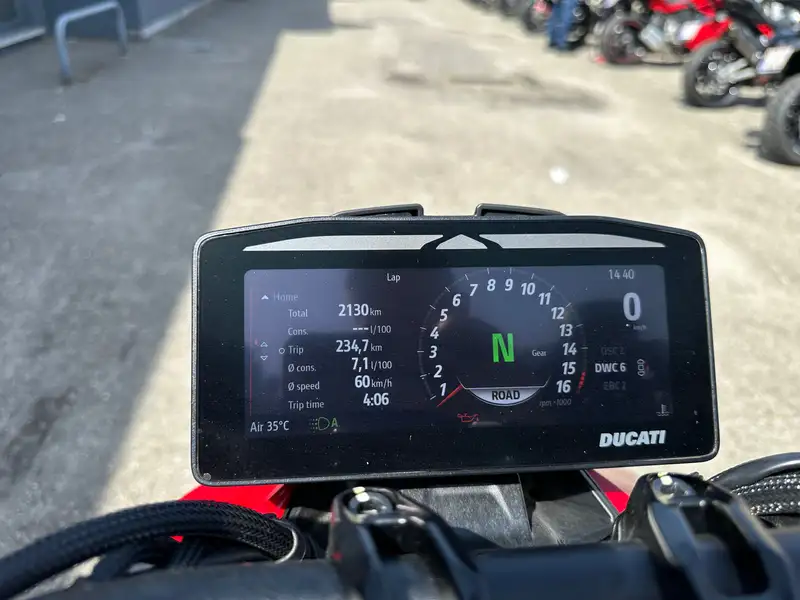 Ducati Streetfighter - foto 4