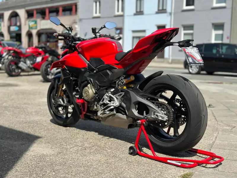 Ducati Streetfighter - foto 7
